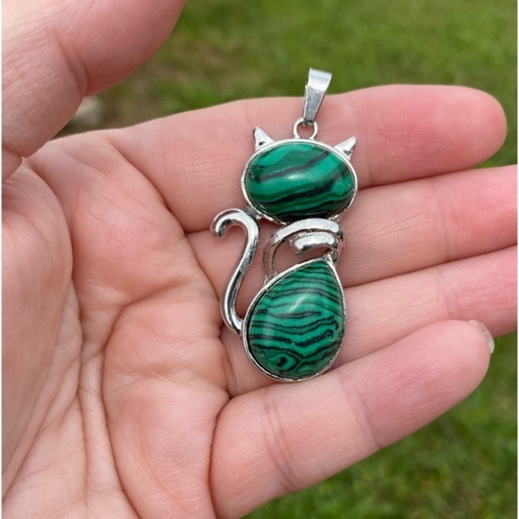 27 ❤️ Malachite Kitty Cat Natural Gemstone Crystal Stone Pendant Necklace - Picture 3 of 6